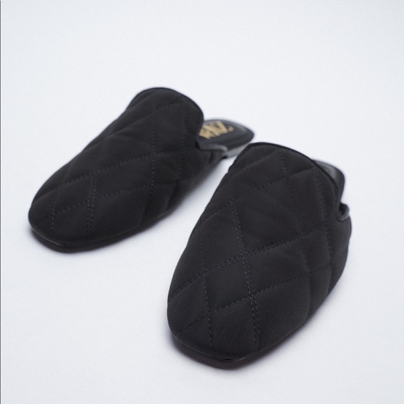 NWT’S Zara Black Quilted Flat Mules 7.5 - Picture 5 of 7